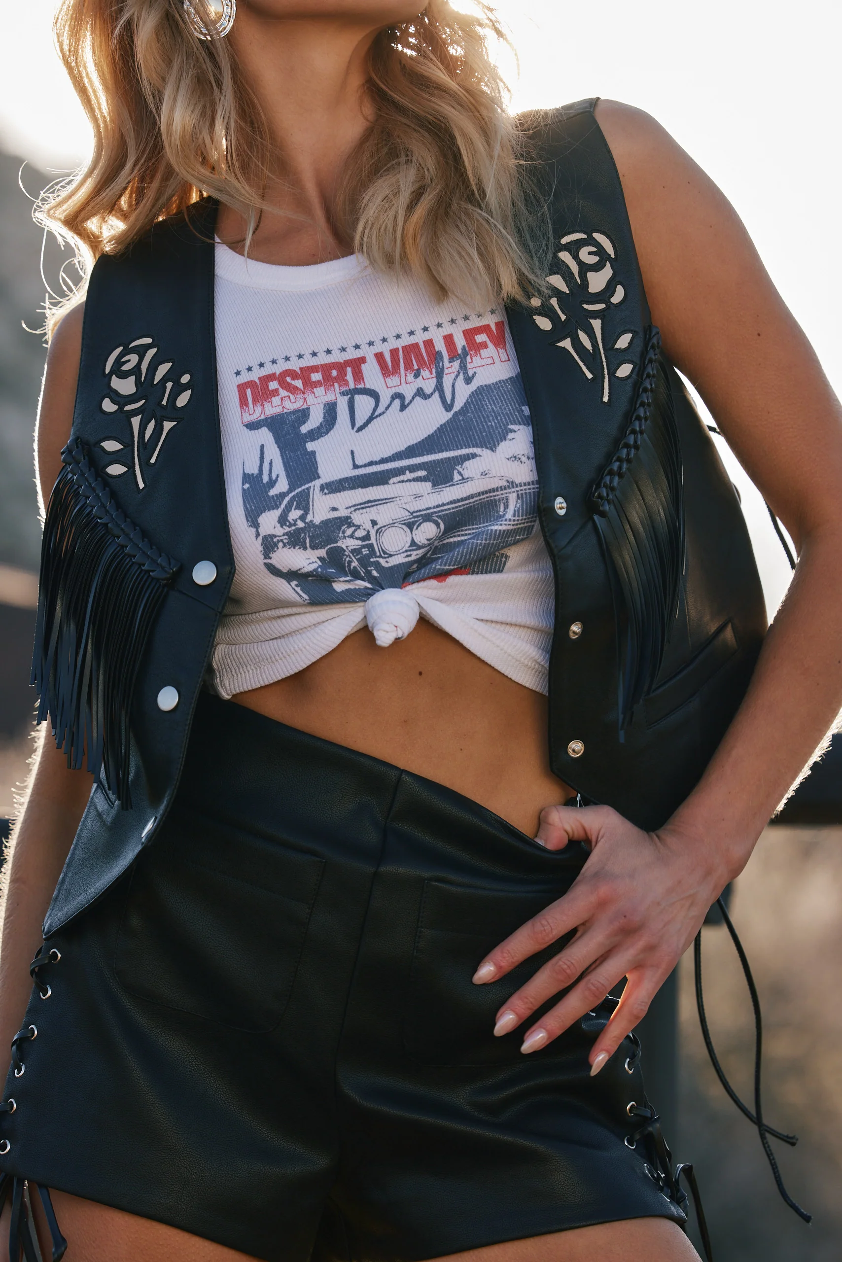 Desert Valley Drift Graphic White Tank